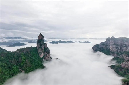 天姥山风景名胜区