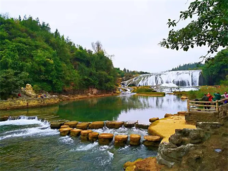 黄果树陡坡塘景区