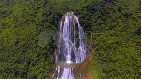 黄果树滴水滩景区